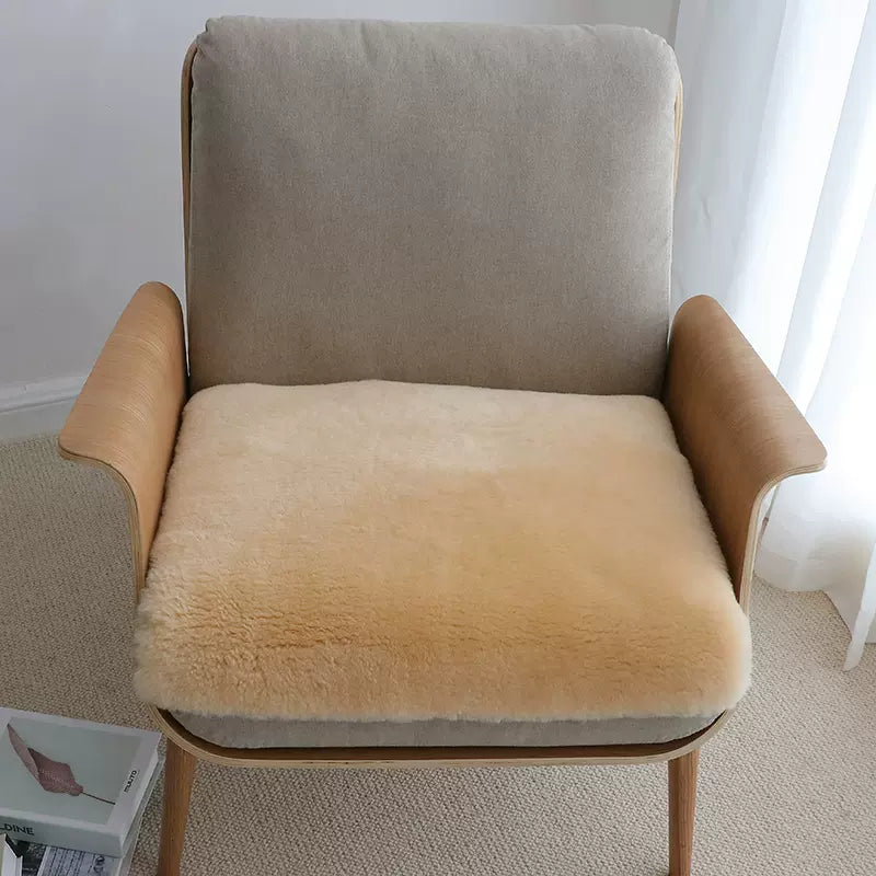 Sheep shearing velvet square mat