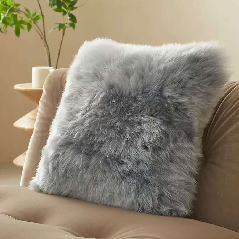 Long haired waist pillow