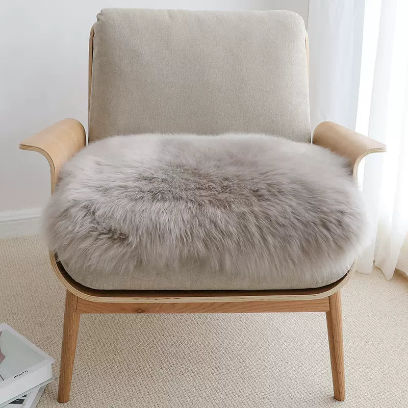 Long haired square cushion