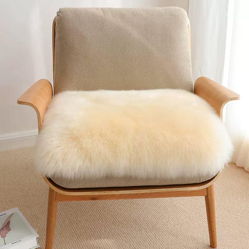 Long haired square cushion