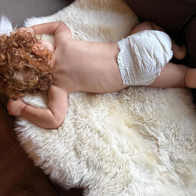 BRIGHT IVORY NURSERY SHEEPSKIN