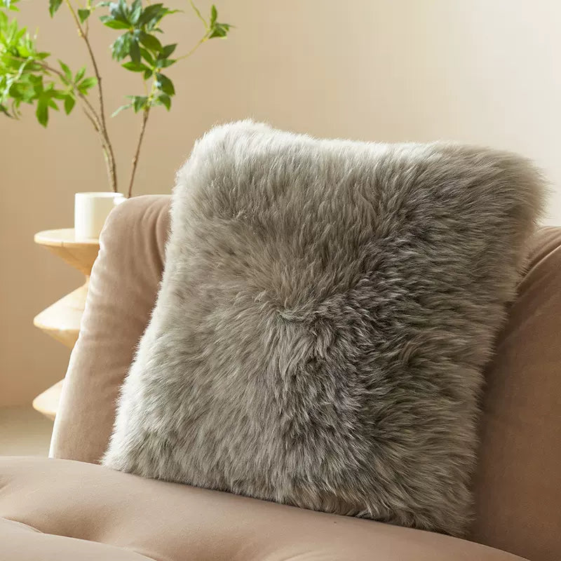 Long haired waist pillow