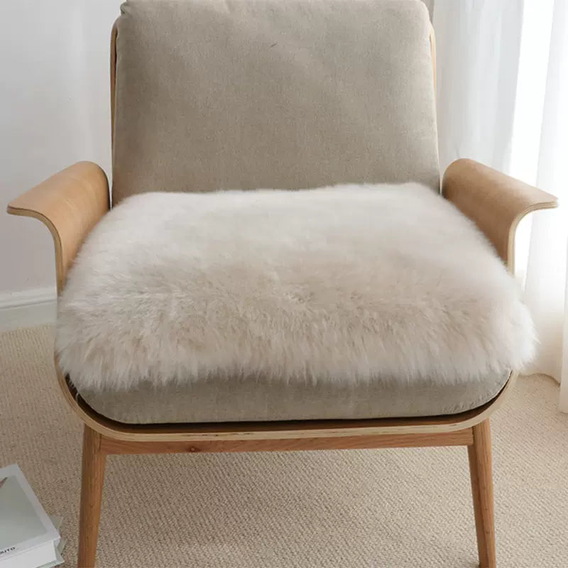 Long haired square cushion