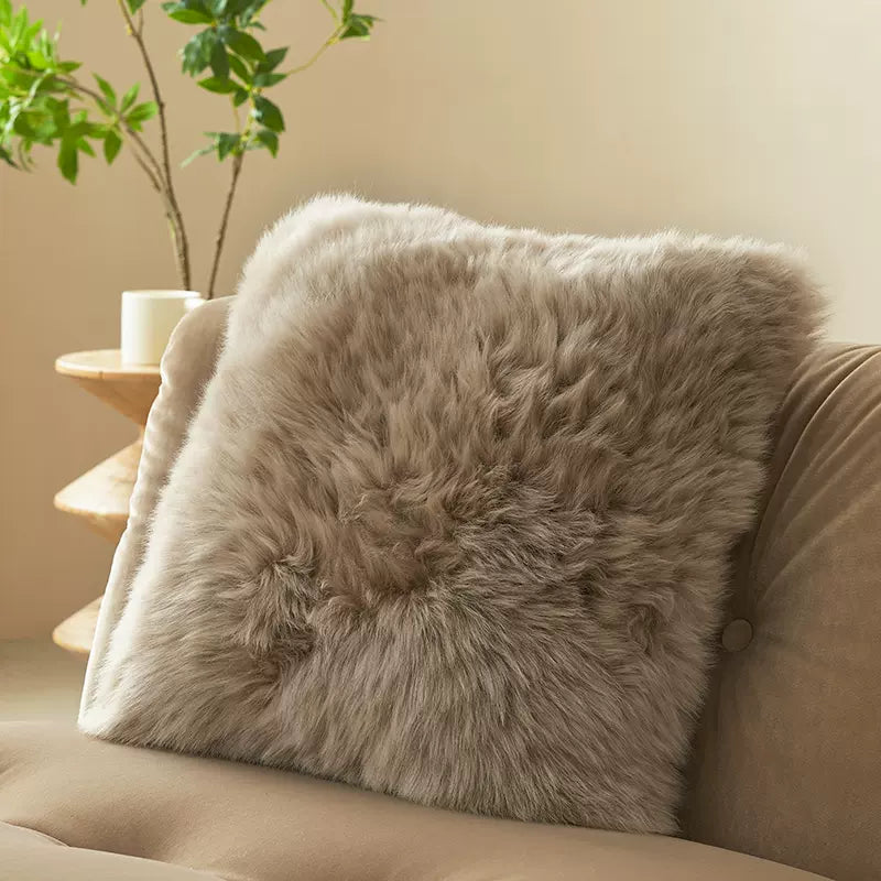 Long haired waist pillow